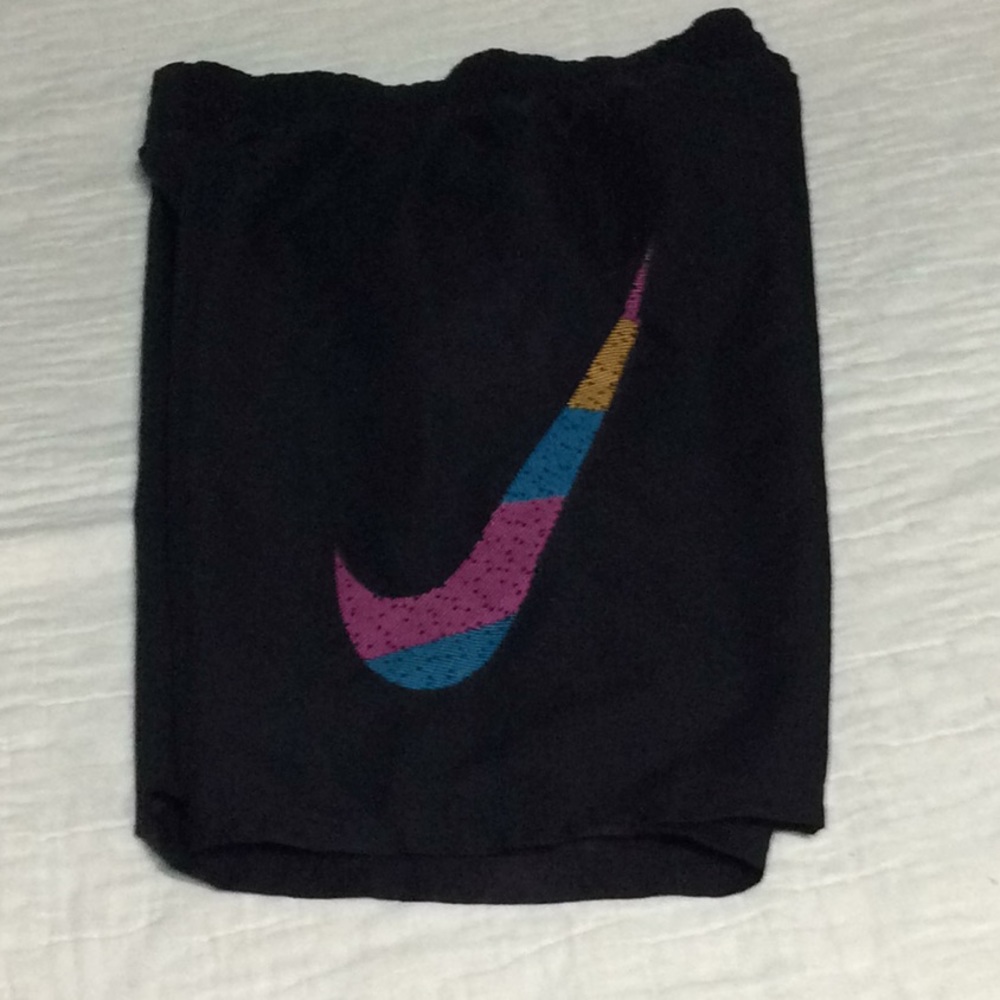 Nike boys bathing trunks size large (12-13) - Picture 2 of 6